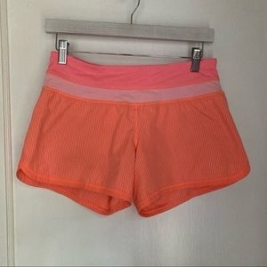 Lululemon Shorts Bright Pink Coral Stripes Size 4